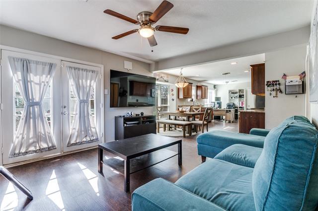 Photo - 2214 W 11th St