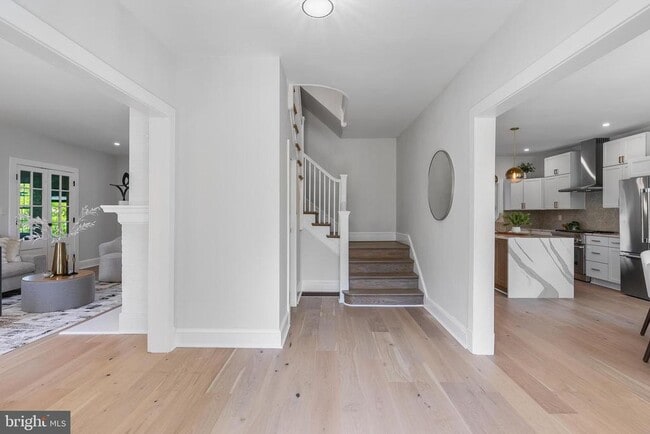 Photo - 6818 Connecticut Ave