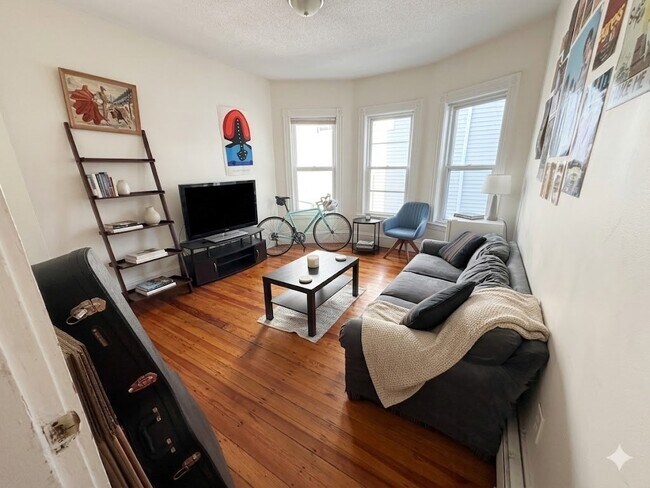 68 Winchester St Unit 1