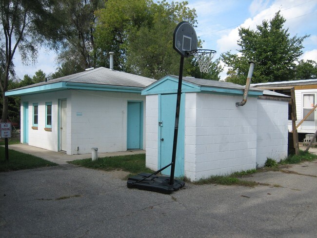 Photo - Silver Lake Mobile Home Park