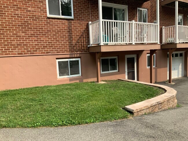 Photo - 300 Ketchamtown Rd Unidad C10