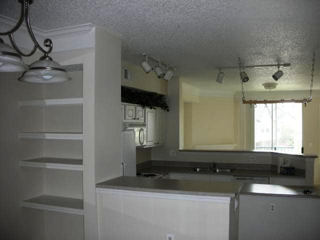 Photo - Superior townhome