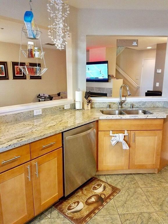 Kitchen - 5665 Snowflake Common