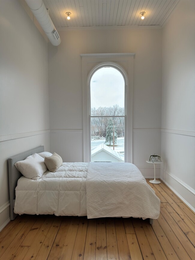 Photo - 136 Main St Unit 206