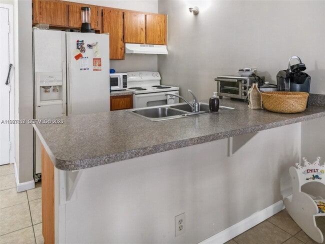 Photo - 2701 Riverside Dr Unit 516-B