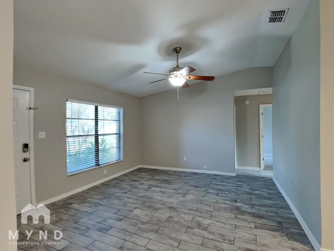 Photo - 509 Bryan Valley Ct