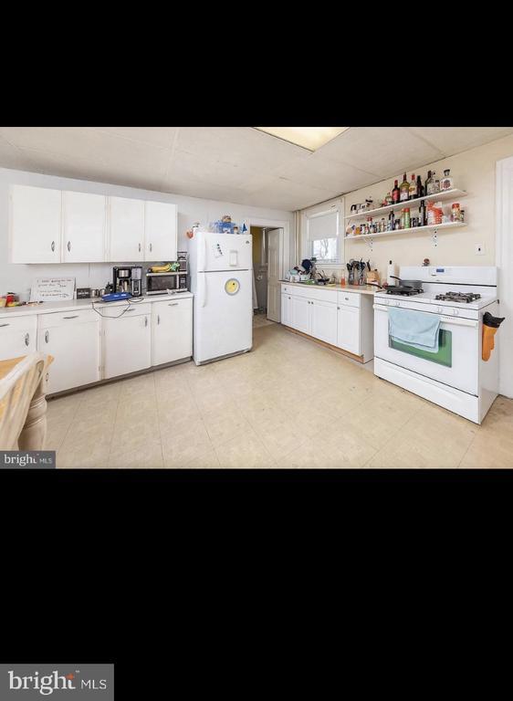 Photo - 310 University Blvd