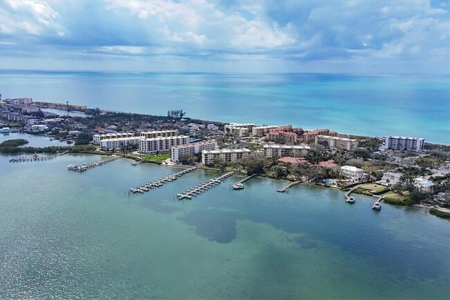 Building Photo - 8625 Midnight Pass Rd Unit 506B