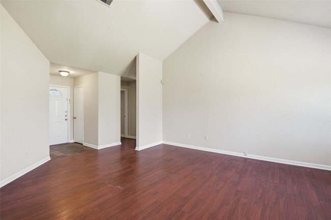 Photo - 4922 Temple Bell Dr