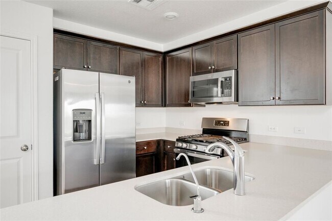 Photo - 13520 Knights Br Dr