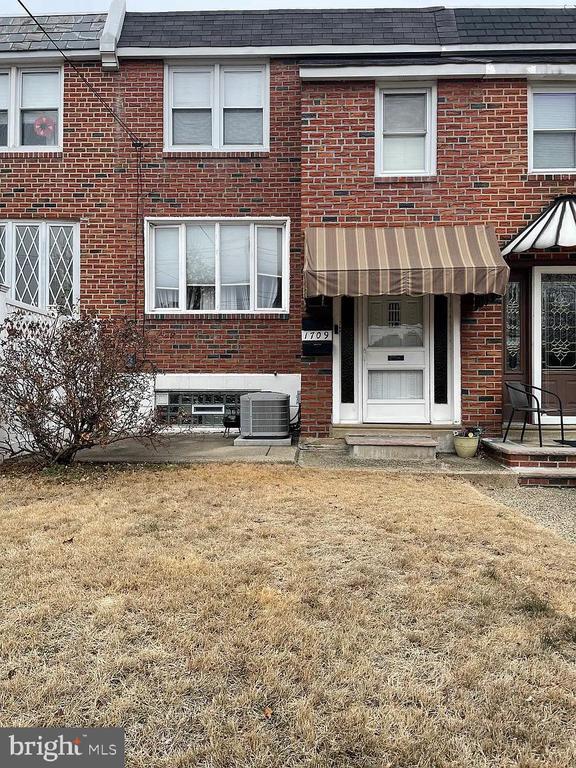 Building Photo - 1709 Hartranft St Unit 1ST FLOOR Rental