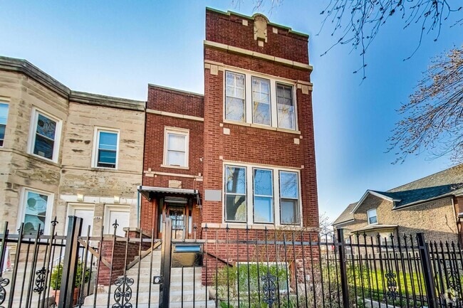 Building Photo - 524 N Monticello Ave Rental