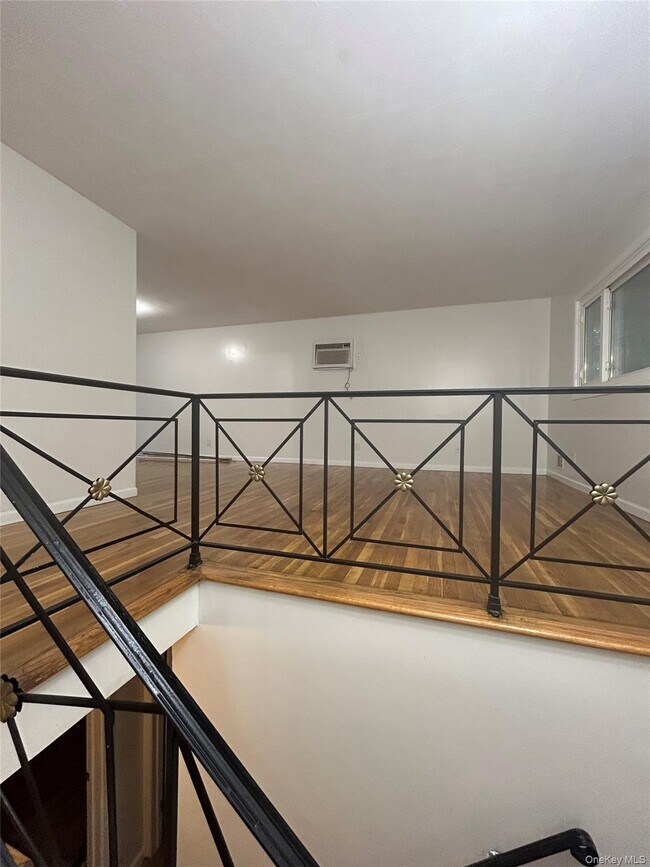 Photo - 6 Tanager Rd