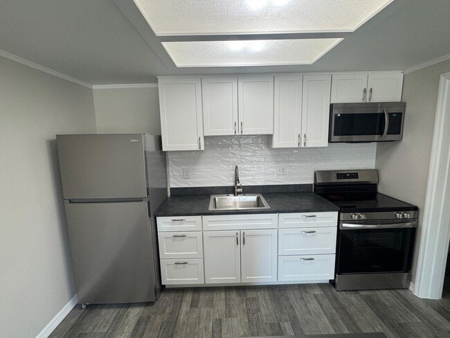 Sunrise Apartments