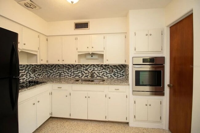 Photo - For Rent – Move-In Ready Gem with Modern U...