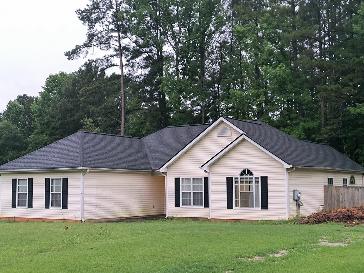 Photo - 90 Riverside Dr