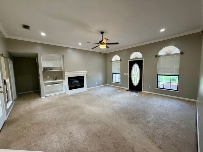 604 Mallory Dr