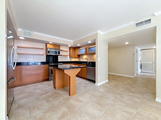 Photo - 1480 Gulf Blvd Unidad 611