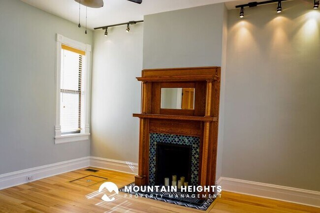 Photo - 235 Reed Ave N