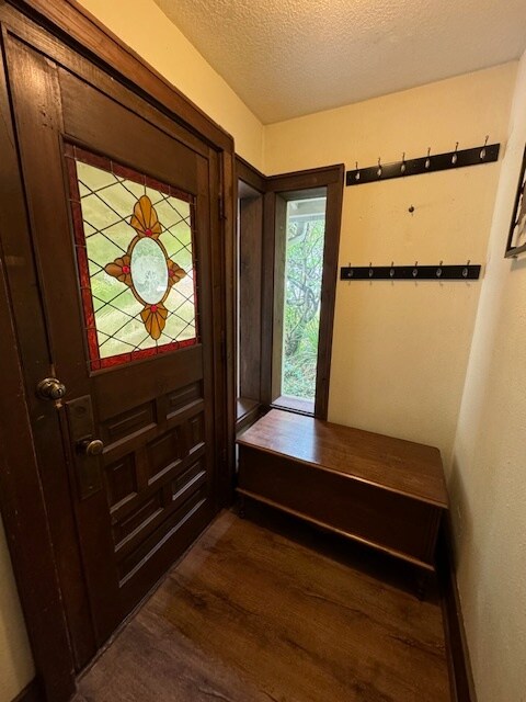 Photo - 21324 Tramp Harbor Rd SW