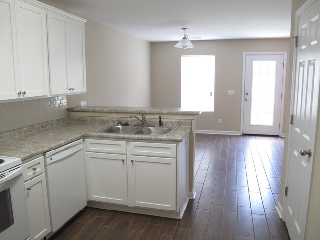 Photo - 35 Connor Lp Apartment Unit 35 Connor Loop