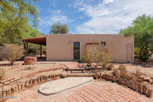 Photo - 5702 E Camelback Rd