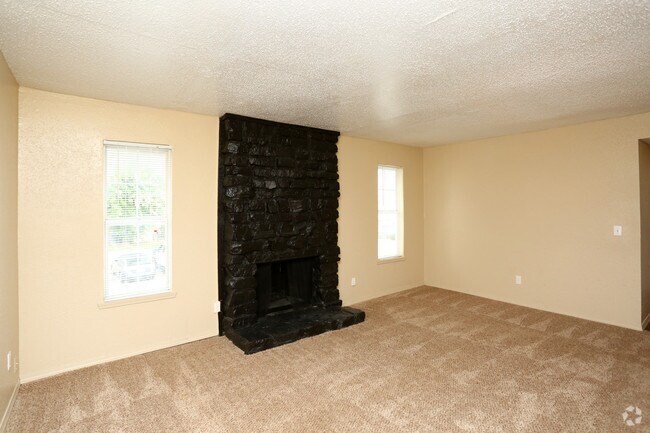 2BR, 2BA - 1100SF - Living Area