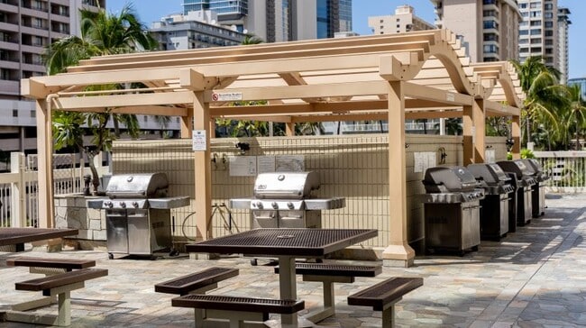 Photo - 445 Seaside Ave