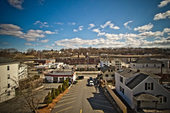 Photo - 23 Wilson St Unit 3rd Floor