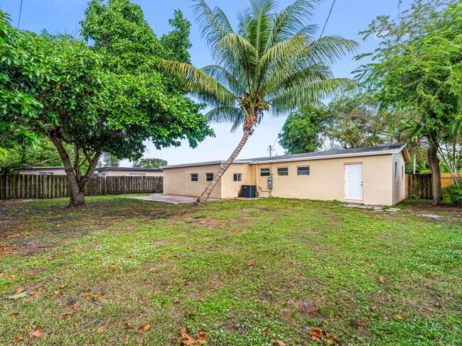 Photo - 21200 NE 12th Ct