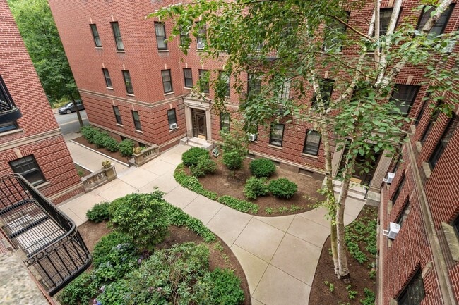 Photo - 40 Linnaean St Unit 11