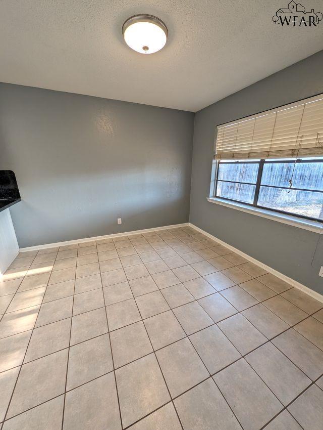 Photo - 4519 Misty Valley W