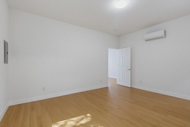 Photo - 416 Sinclair Ave