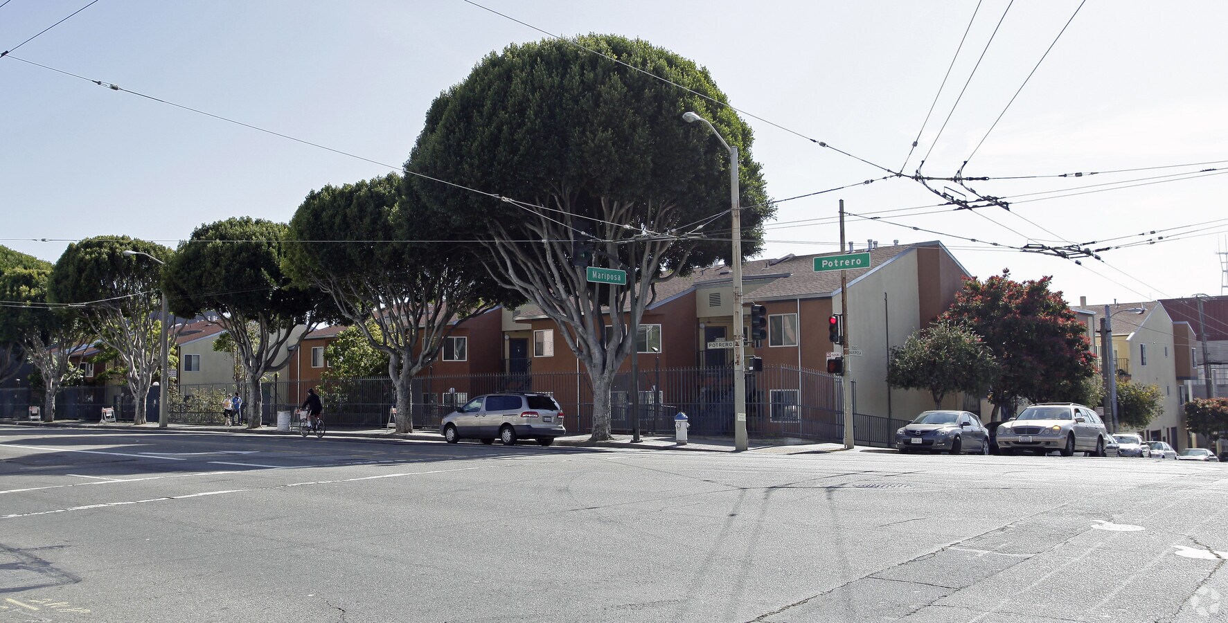 Photo - Mariposa Gardens Apartments
