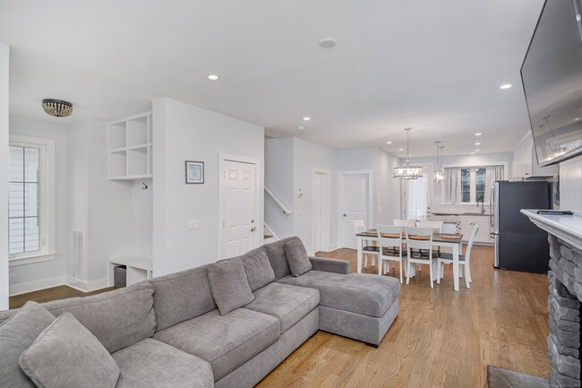 Photo - 1039 Reef Rd