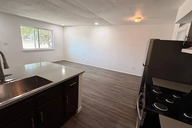 116 Bauxite Ave