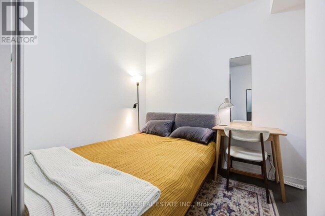 Photo - 170 Fort York Blvd Unit 2805