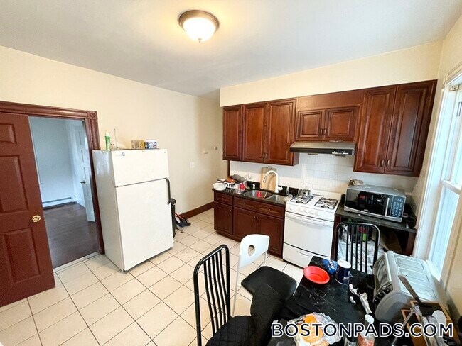 Photo - 24 Maryland St Unit 2