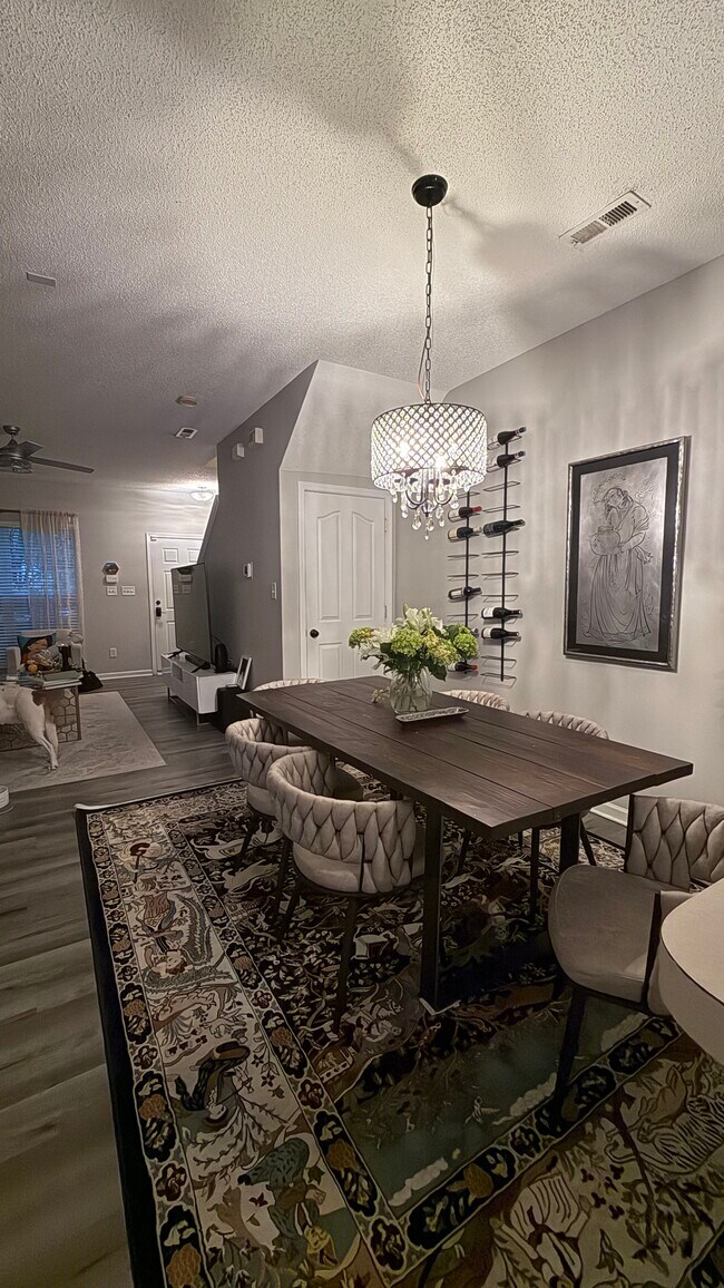 Photo - 8850 Gerren Ct