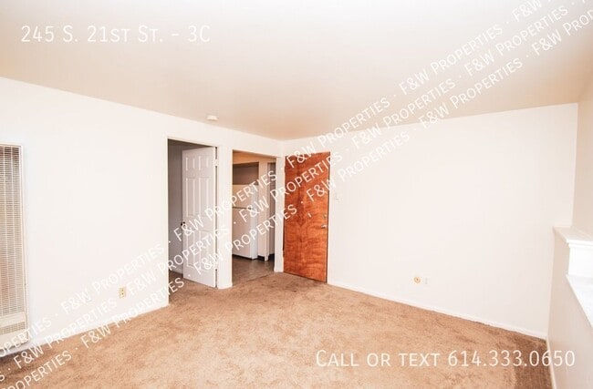 Photo - 245 S 21st St Unit 3C