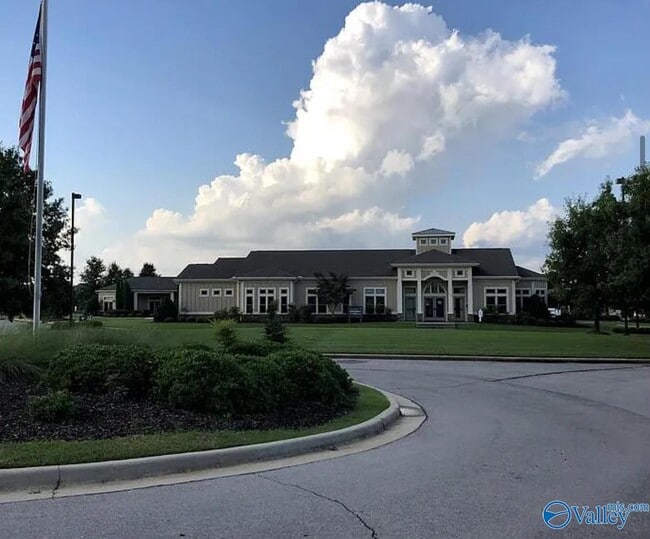 Photo - 103 Woodsbrook Pl SW