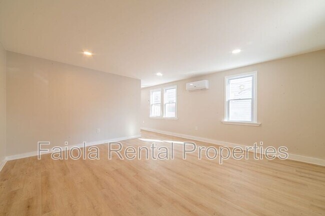115 N Delancy Pl Unit A