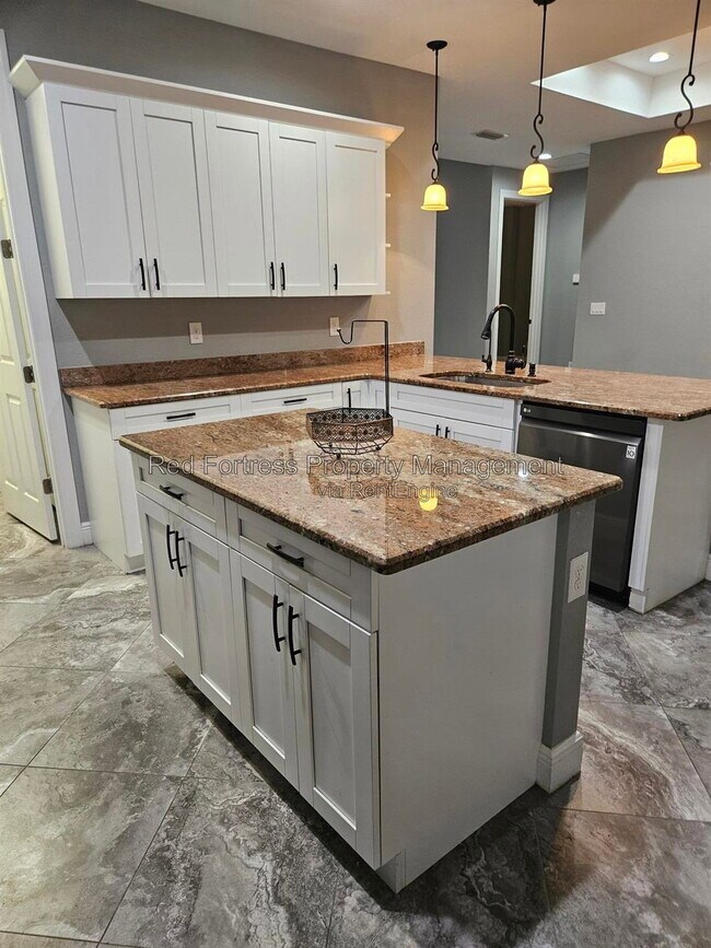 3226 Vera Ct