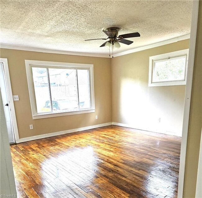 Photo - 20 Goforth Dr