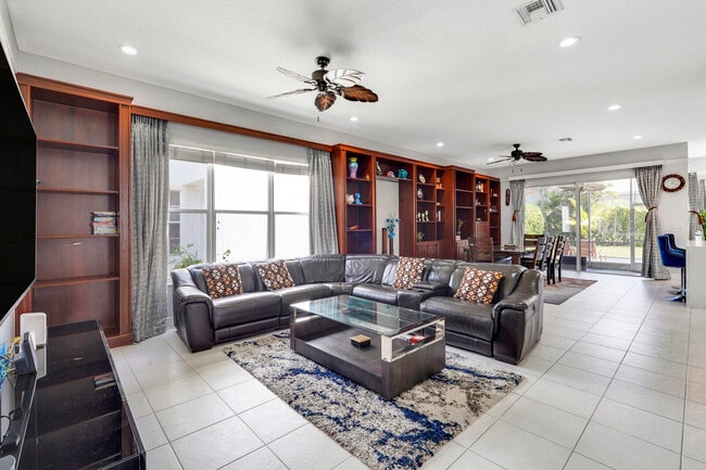 Photo - 19084 Skyridge Cir