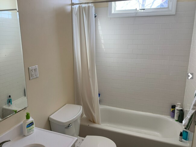 Photo - 10 Sewall St Unidad S