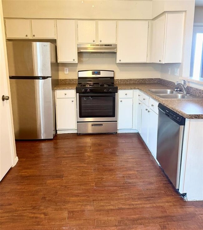 Building Photo - 2201 Leah Cove Unit B Rental