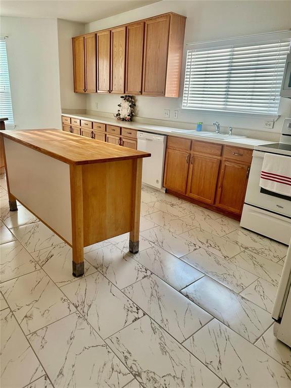 Photo - 521 Paladin Pl