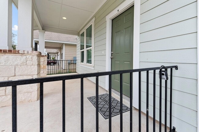 Photo - 213 Michaelis Dr