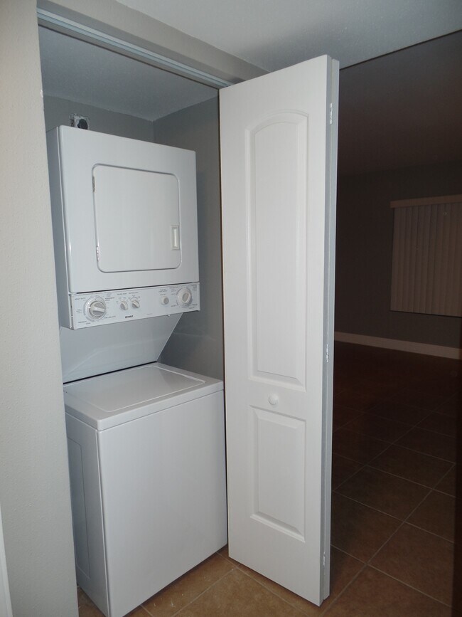 Photo - 2405 NW 33rd St